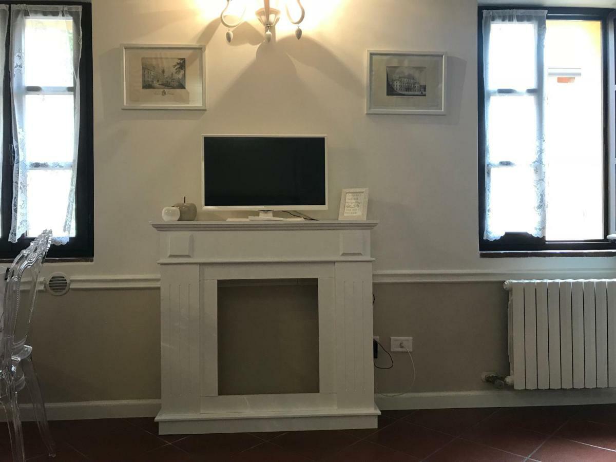 Mansarda57 Apartman Parma Kültér fotó